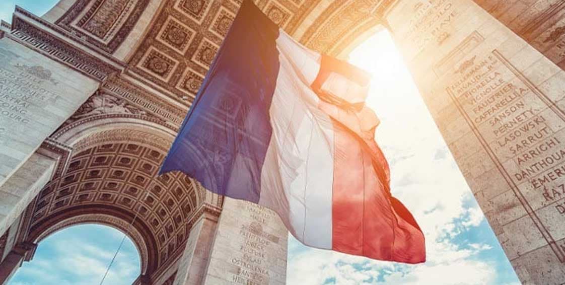 Sensibiliser au respect de la France et de sa culture